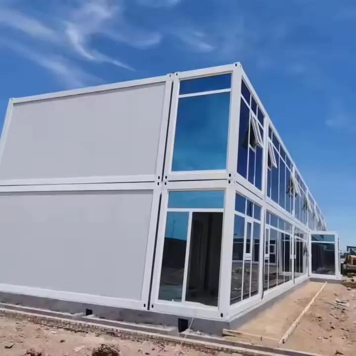Napa Sampeyan Perlu Nganggep Omah Kontainer Prefab kanggo Urip Modern